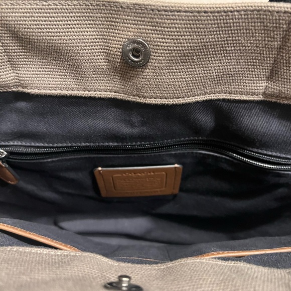 Coach Gray Tote Bag with Black Accents - Picture 5 of 8